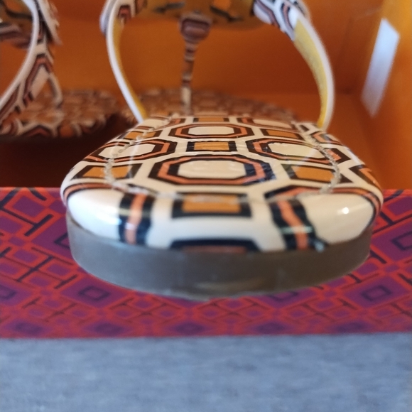 Tory Burch Miller Printed Patent Leather Sandals Ballet Pink Octagon Square Sz 8 - Picture 12 of 16